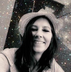 Meet your Posher, Roberta